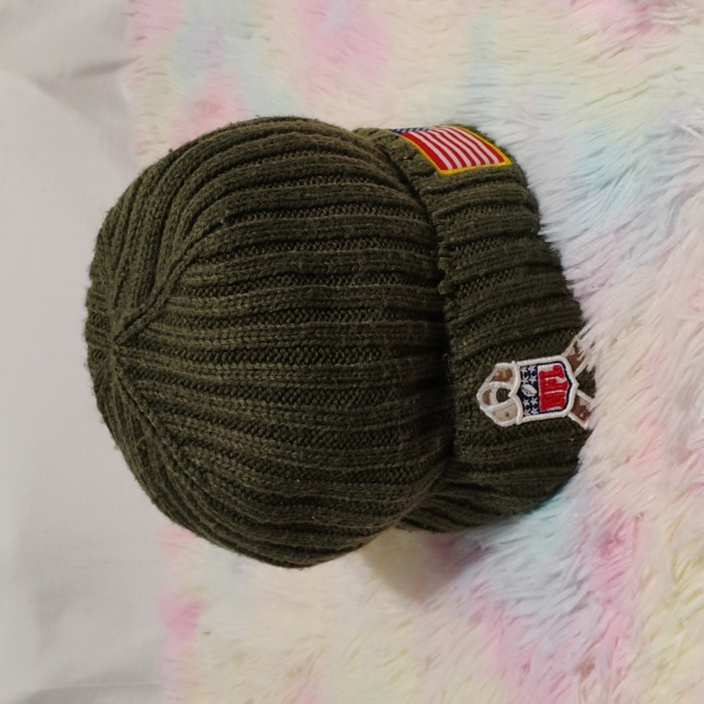New England Patriots Salute The Troops New Era Beanie Gently Worn - Picture 4 of 10